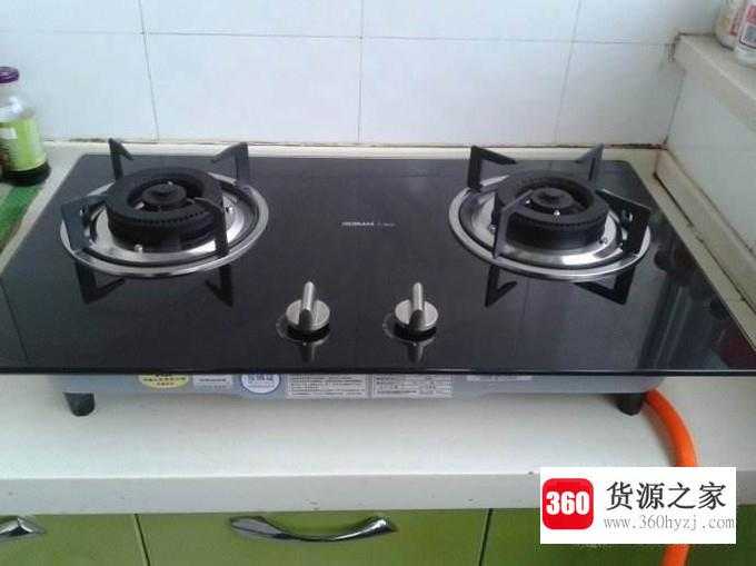 家里的燃气灶打不着火怎么办？