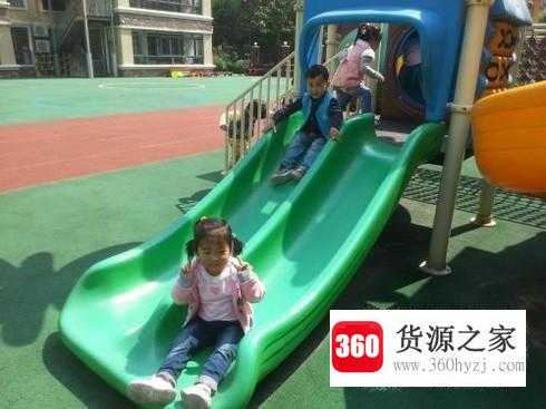 玩滑滑梯的时候要注意哪些问题