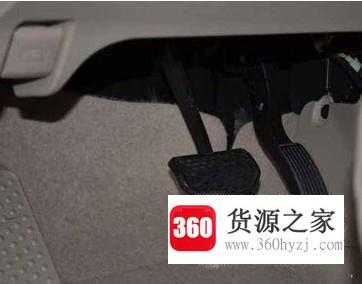 冬季汽车启动的注意事项