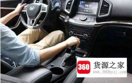 为什么要选择手动挡车
