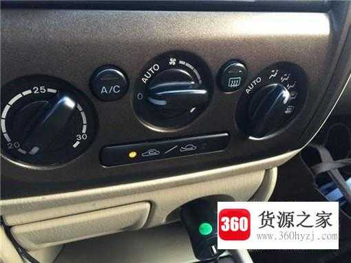 吉利远景轿车怎样换空调滤芯？