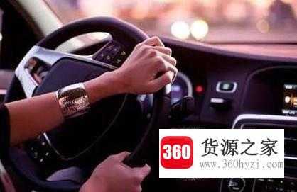 新手开车第一次上路应该注意些什么?
