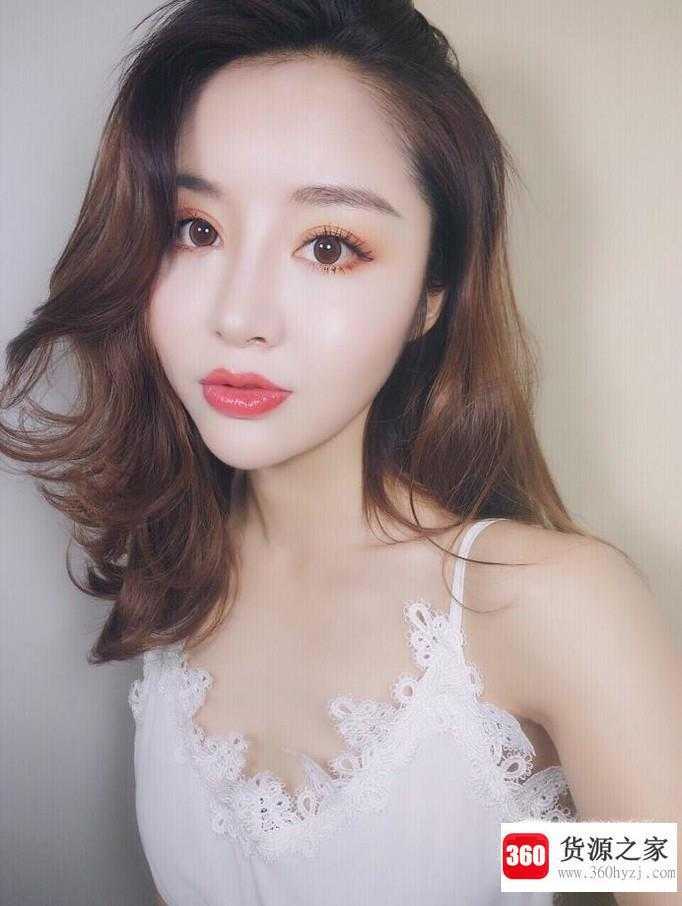 鱼姬眼影妆怎么画