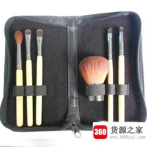 学化妆需要用的工具有哪些