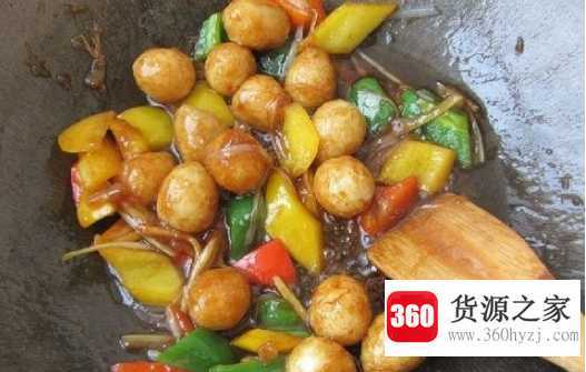 熟鹌鹑蛋怎么炒好吃