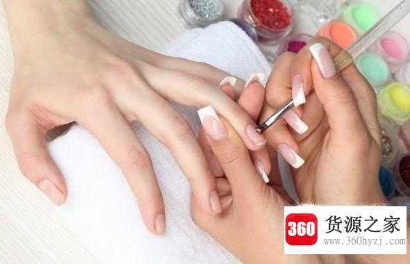 美甲师工资高吗