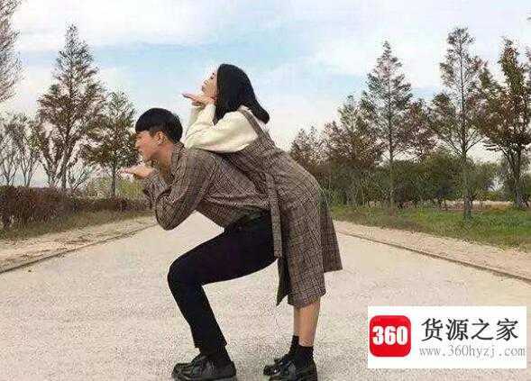 男人爱你的十种表现