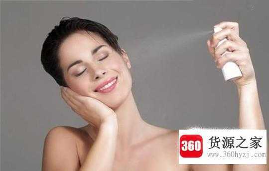保湿喷雾可以保湿补水定妆吗