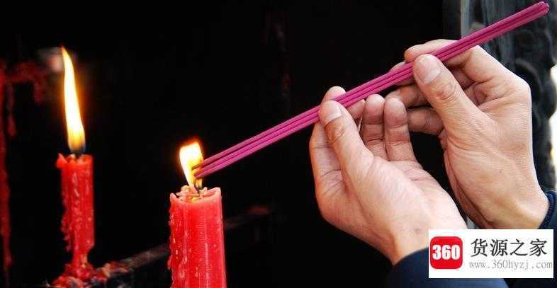 烧香为什么要烧三根呢