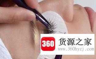 睫毛增长的5个方法