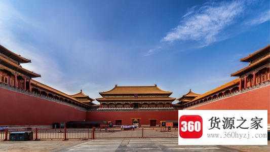 故宫午门为什么是凹形的