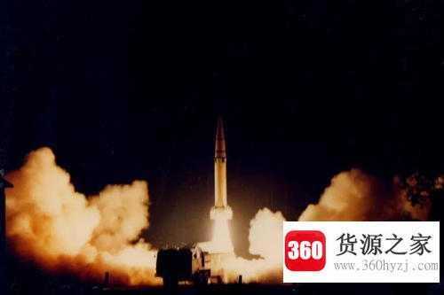 中国人民解放军火箭军成立于哪一年