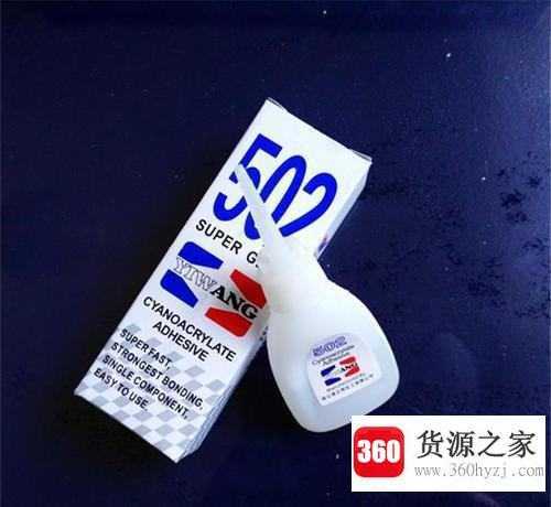 502胶水能粘塑料吗