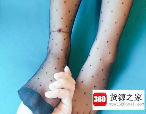 脚腕带红绳的含义