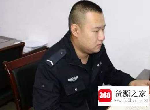 警察肩章的等级区分