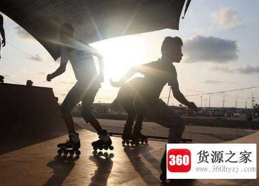 青少年玩滑板的危害