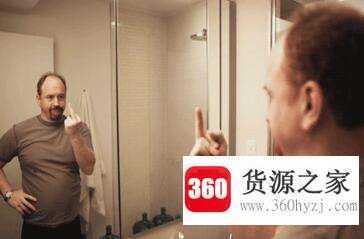打手冲啥意思