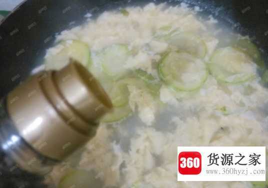 西葫芦汤的做法