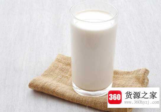 脱脂牛奶和低脂牛奶的区别