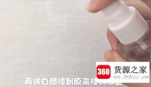 挂钩贴在墙上怎么去除