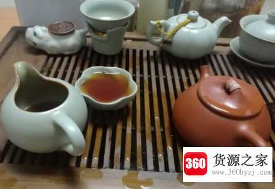 一套茶具几个杯子讲究