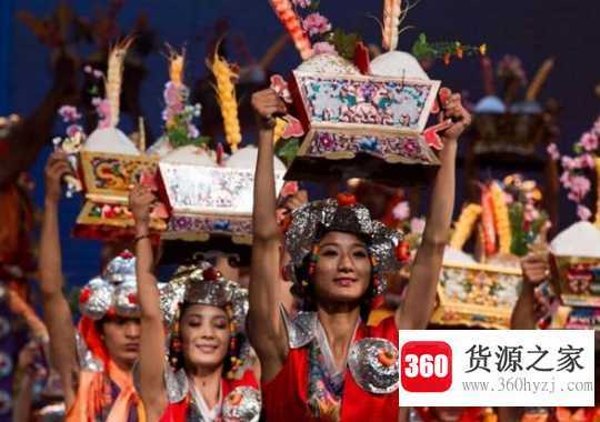鲜花节是什么族的节日