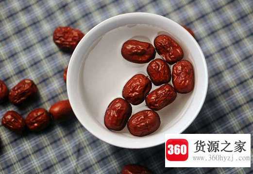 乌枣和红枣区别