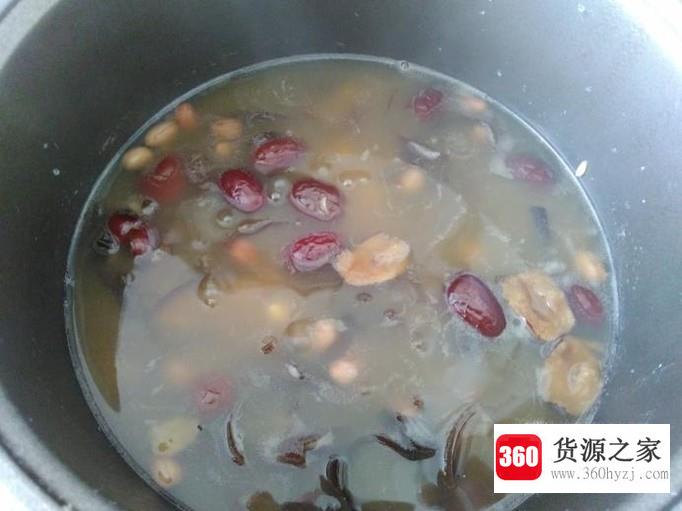 自做的七宝补血粥