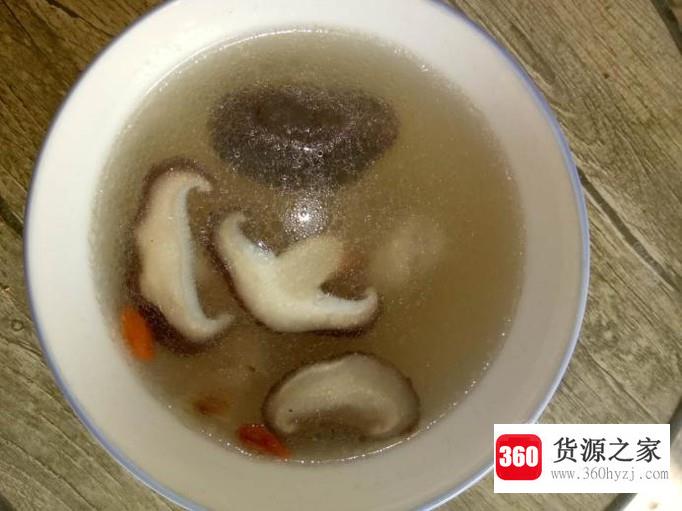 菌菇汤之鲜香菇肉片汤