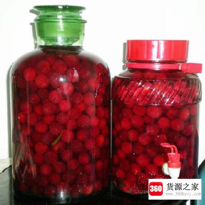怎么自酿野生杨梅酒的做法