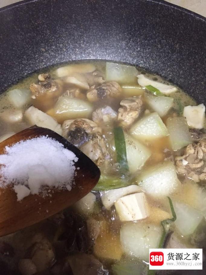 减肥餐鸡腿乱炖汤