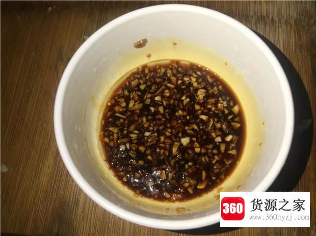 黑豆炖筒骨的家常做法