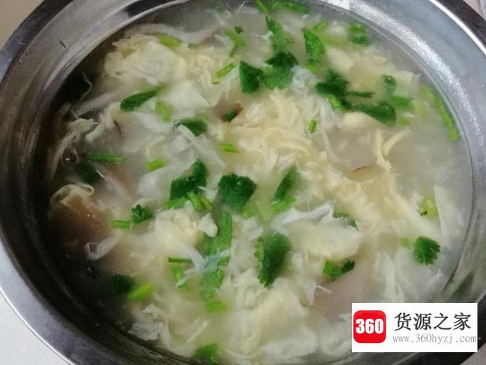 香菜蘑菇鸡蛋汤的做法