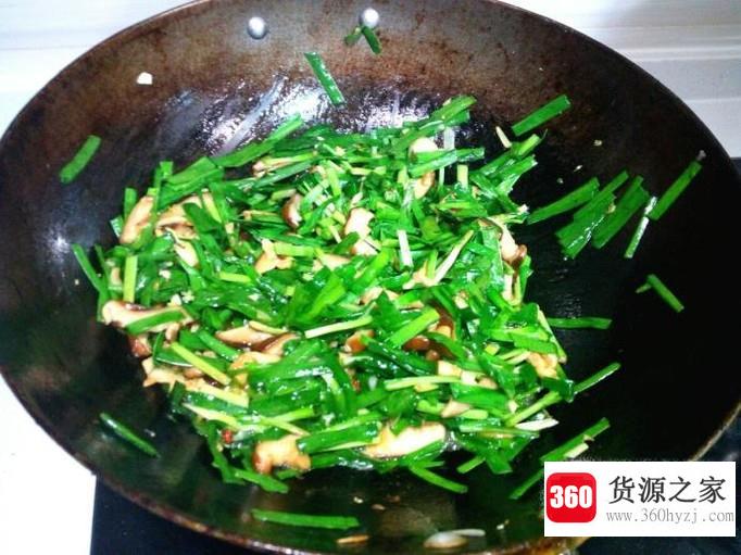 韭菜炒香菇的家常做法