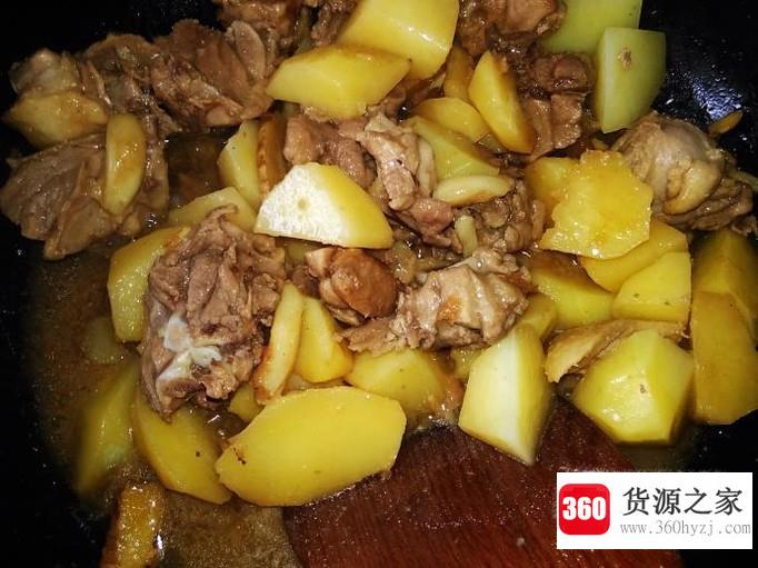 怎样做好吃的土豆焖鸭肉