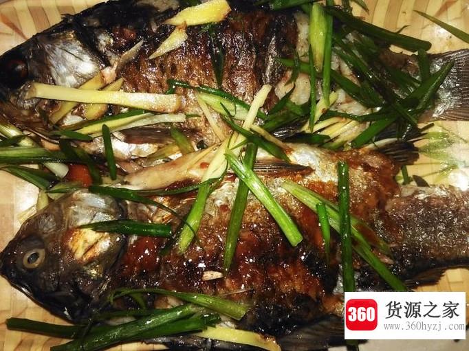 好吃的香煎野生鲫鱼的做法