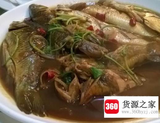红烧小鲫鱼的做法