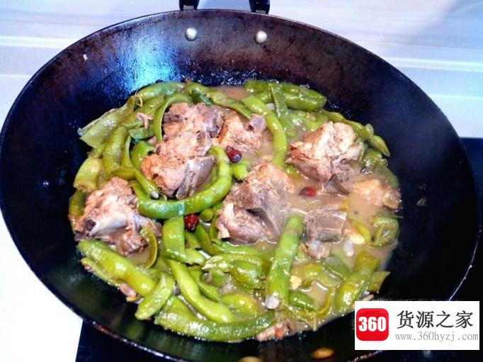 脊骨炖芸豆的家常做法