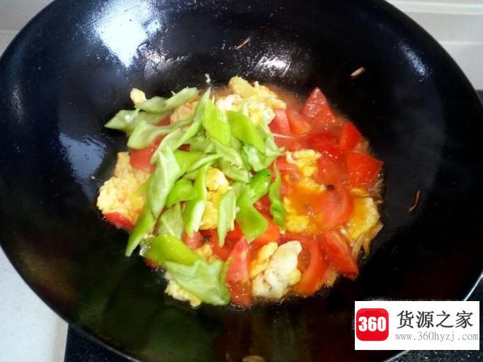 尖椒炒西红柿鸡蛋的家常做法