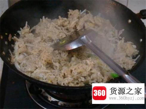 陕北洋芋擦擦的做法
