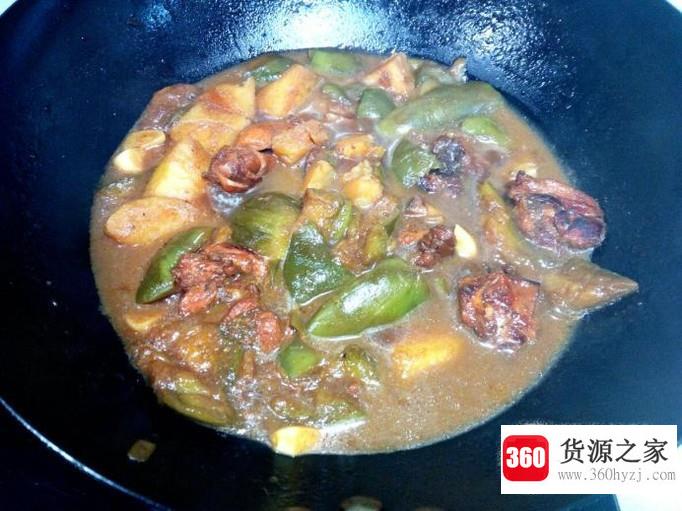 鸡腿炖土豆茄子的家常做法