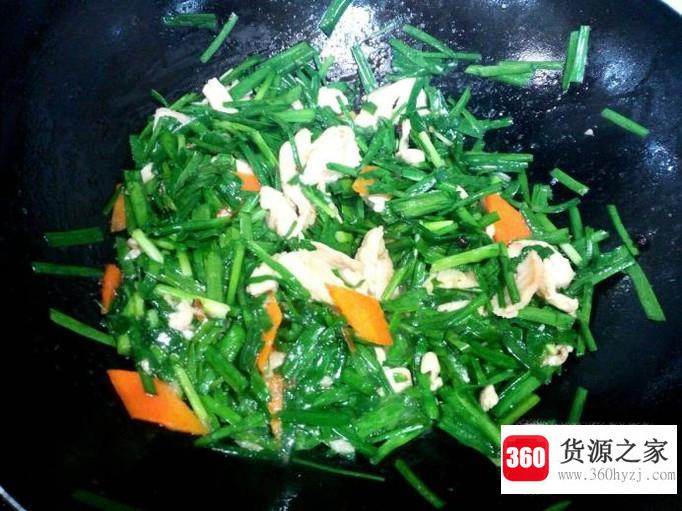 韭菜炒鸡胸肉的家常做法