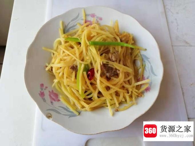 怎么做美味的青椒土豆丝炒肉