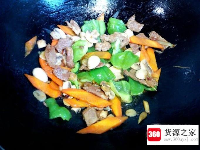 肉片口蘑炒青椒的家常做法
