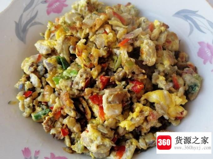 怎样做蘑菇彩椒圆葱炒鸡蛋？