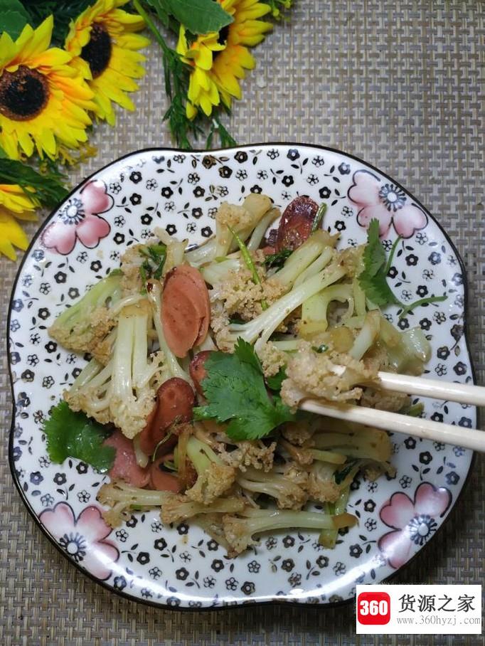 怎样做美味的花菜炒香肠？