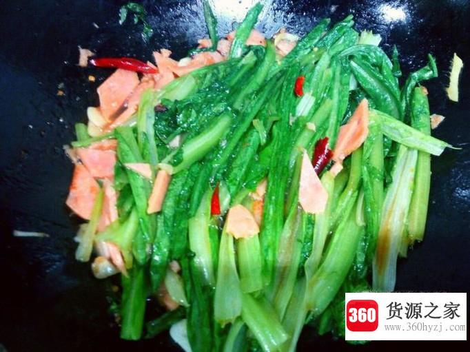 火腿肠蚝油油麦菜的家常做法