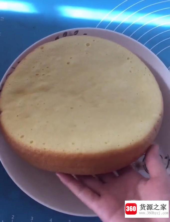 怎样用电饭锅轻松做蛋糕？