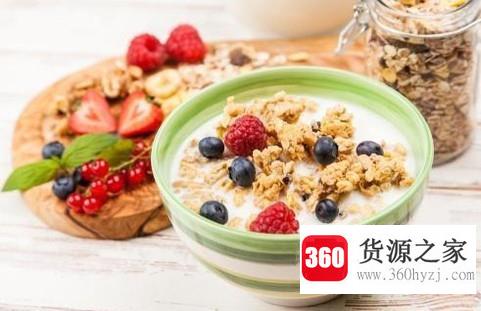 水果燕麦牛奶的做法