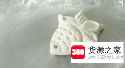 怎么用面粉做小鱼馒头？